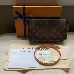 Louis Vuitton Monogram Pochette Accessoires
